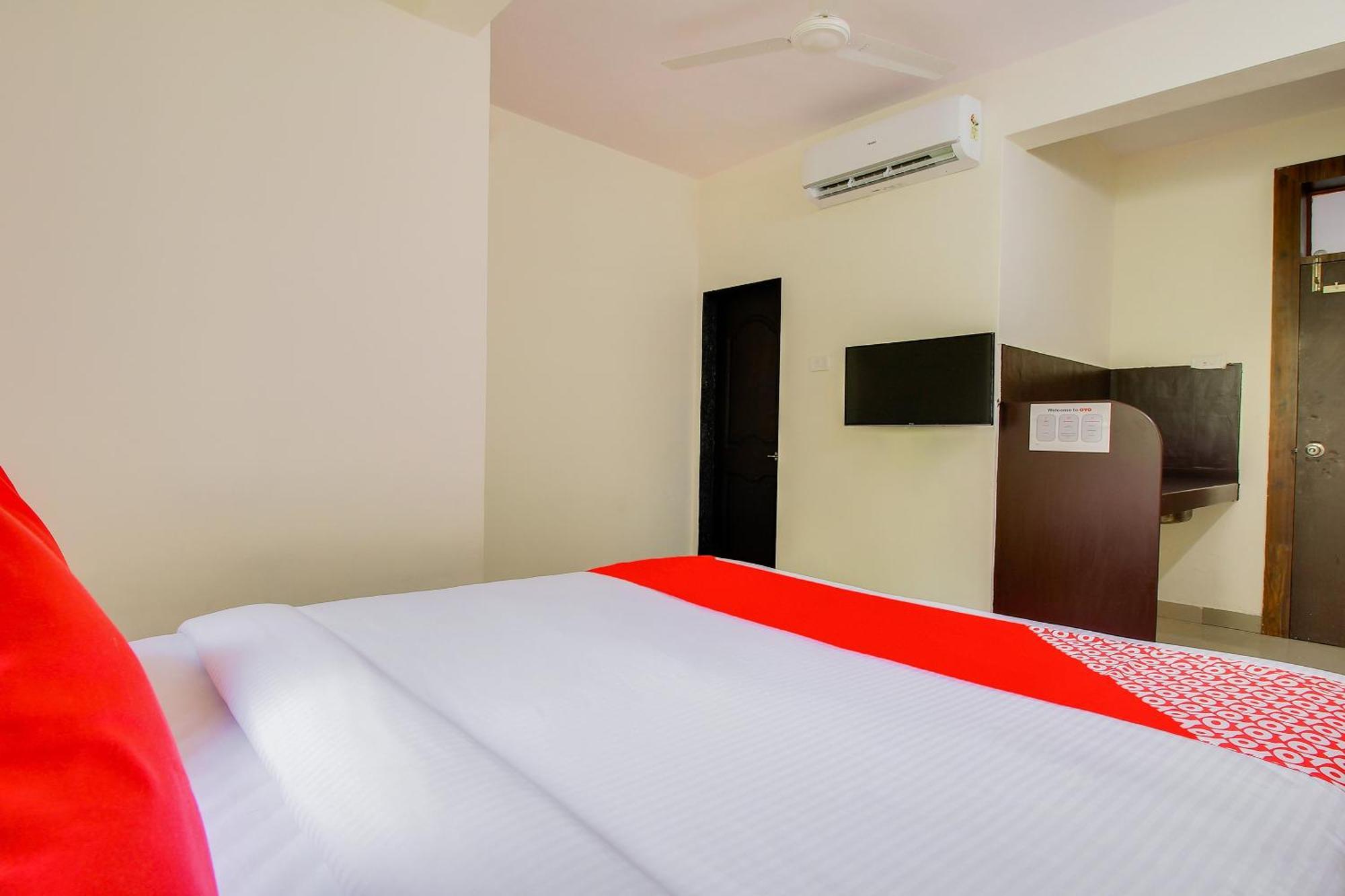 Hotel O Galaxy Near Inox Pune Exterior photo